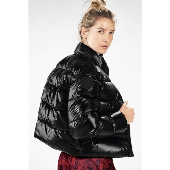 Fabletics Wander Puffer Jacket by in Black Shine Size 1X Plus Size Women's - Picture 2 of 12